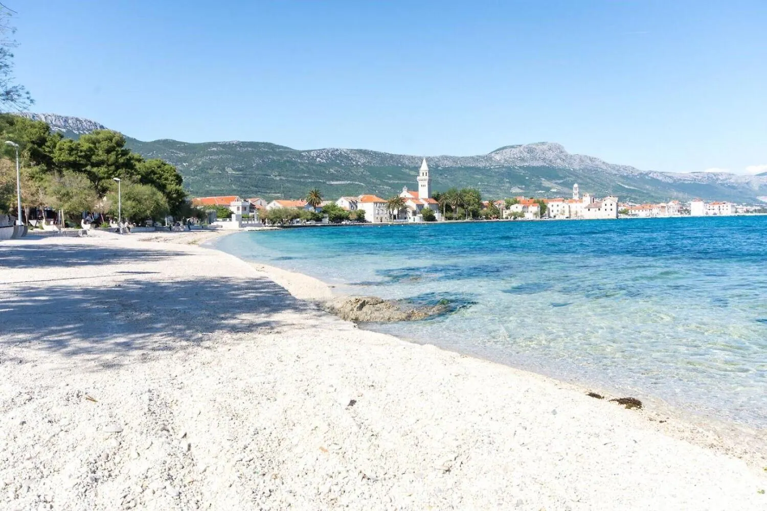 Apartment Leon 30M From Beach Kastela Croatia